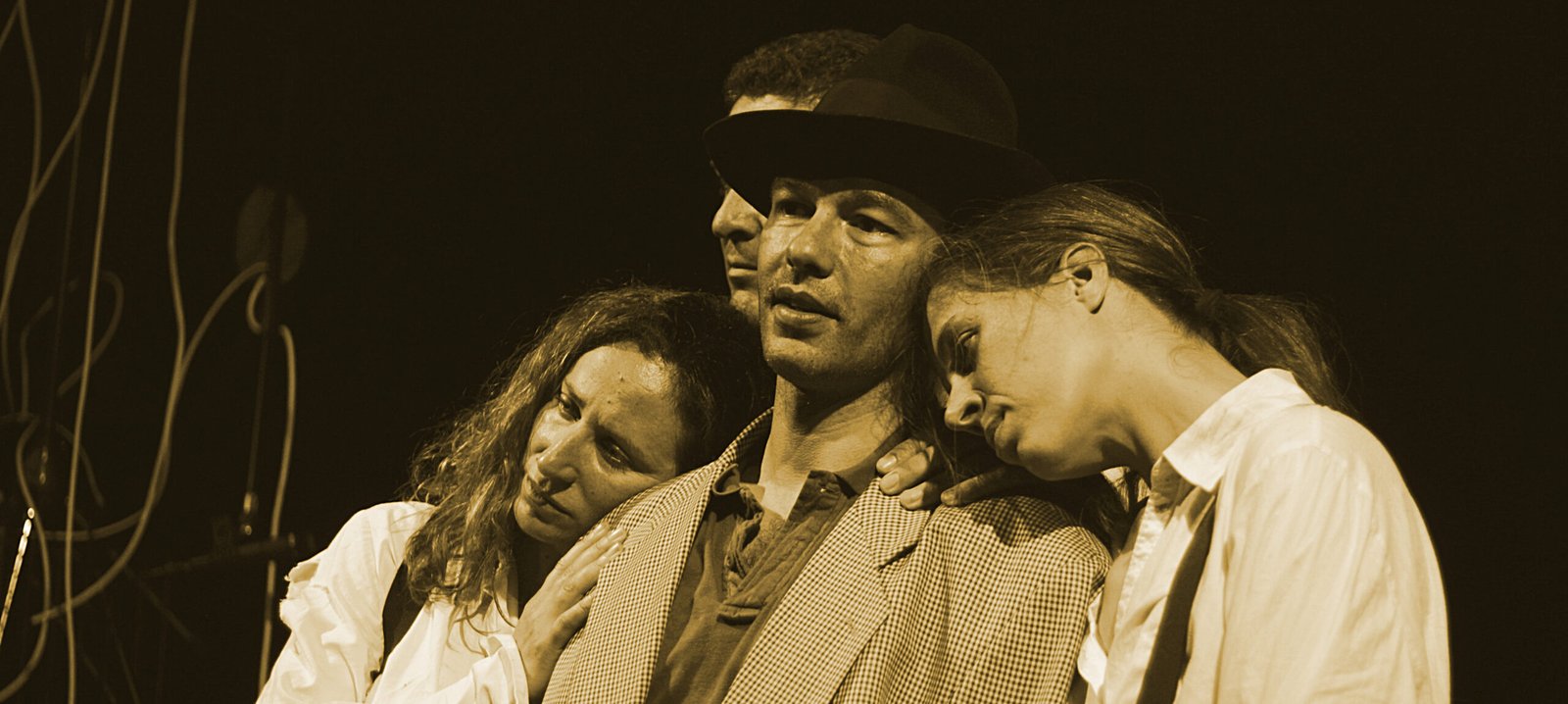 CORSO DI TEATRO Relazioni in scena